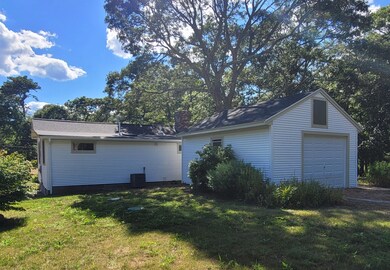 553 Shore Rd, Pocasset, MA 02559 - photo 3