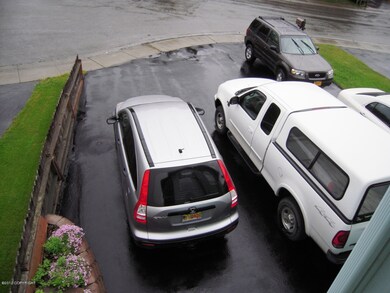 driveway parking for 6 vehicles!