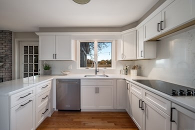 55 Cypress Rd, Old Saybrook, CT 06475 - photo 5