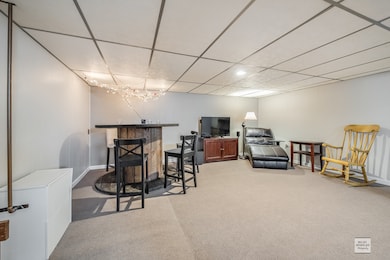 2069 Richard St, Aurora, IL 60506 - photo 2