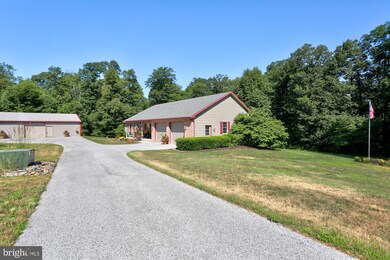 126 Loop Rd, Quarryville, PA 17566 - photo 5