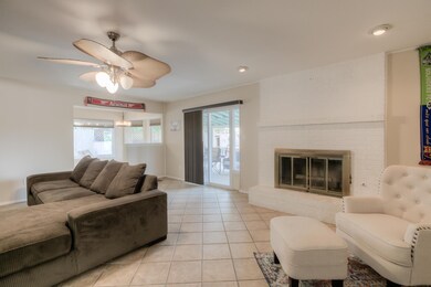 6628 Esther Ave NE, Albuquerque, NM 87109 - photo 5