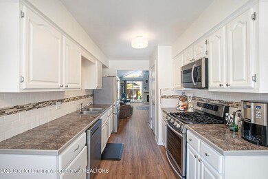 916 Montevideo Dr unit G, Lansing, MI 48917 - photo 6