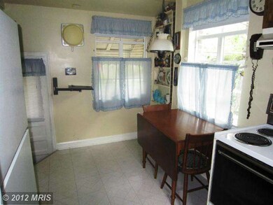 634 Murdock Rd, Baltimore, MD 21212 - photo 7