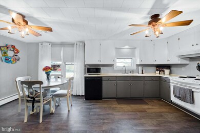 3073 Wood Dr, Manchester, MD 21102 - photo 6