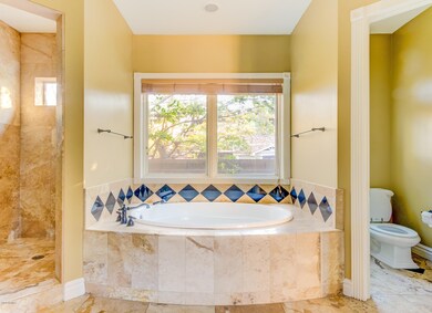 Master Bath (2)