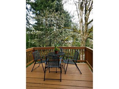 20225 Hoodview Ave, West Linn, OR 97068 - photo 3