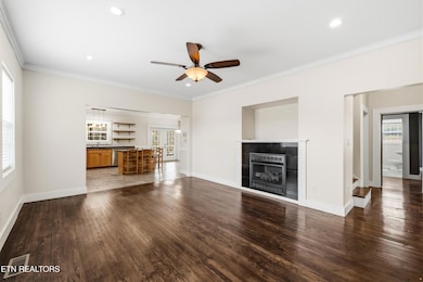 2520 W Beaver Creek Dr, Powell, TN 37849 - photo 4