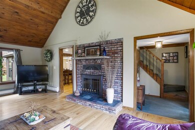 266 Mammoth Rd, Pelham, NH 03076 - photo 7