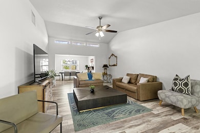 944 Hansen St, West Palm Beach, FL 33405 - photo 5