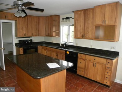 3204 Keller Rd, Saint Thomas, PA 17252 - photo 2