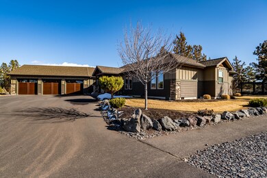 61004 Sky Harbor Dr, Bend, OR 97702 - photo 3