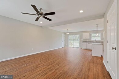 322 Myrtle Ave, West Berlin, NJ 08091 - photo 5