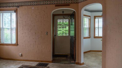 341 Letchworth Ave, Columbus, OH 43204 - photo 2