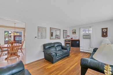 21 Packard St, Lawrence, MA 01843 - photo 6