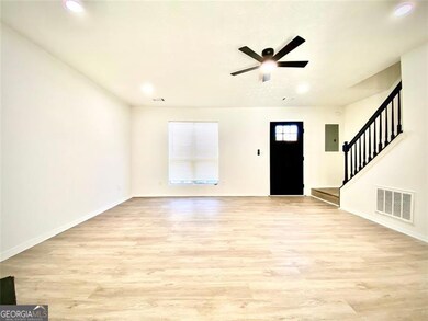 1533 Inverness Dr, Stone Mountain, GA 30083 - photo 5