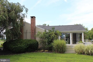 1663 County Line Rd, Bechtelsville, PA 19505 - photo 4