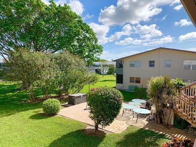 116 Canterbury E unit 1160, West Palm Beach, FL 33417 - photo 2