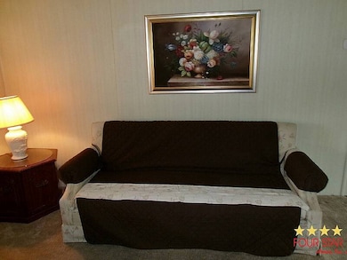 9701 E Hwy 25 unit 27, Belleview, FL 34420 - photo 4