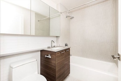 240 E 86th St unit 19-G, New York, NY 10028 - photo 4