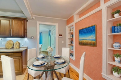 09-109 - Dining Room - Standard - 6