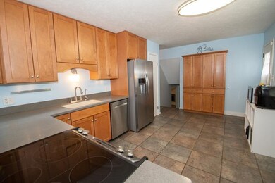 52547 Heatherfield Dr, South Bend, IN 46637 - photo 4