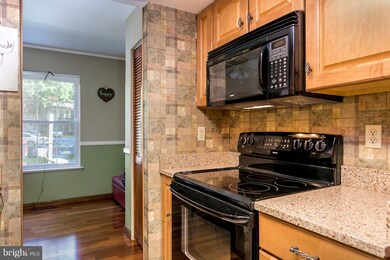 9057 Lambskin Ln, Columbia, MD 21045 - photo 4