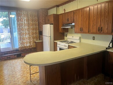 Downstair kitchen