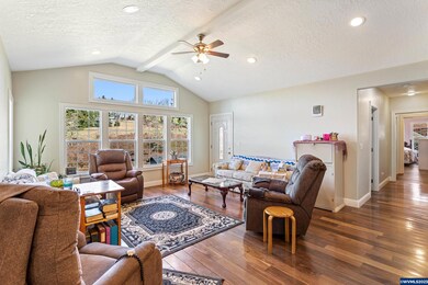 4379 Sleepy Hollow Ln NE, Silverton, OR 97381 - photo 6