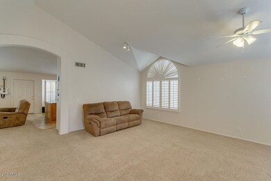 Dining room/living room