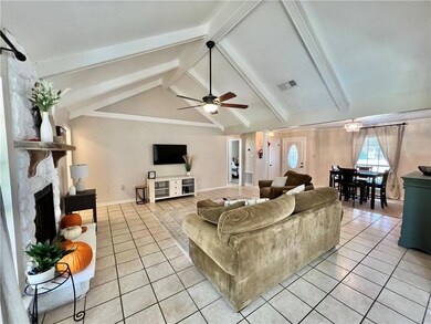 806 N Lake Caddo Ct, Slidell, LA 70461 - photo 3