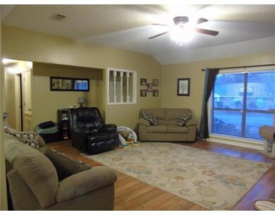 329 Twin Oaks Rd E, Pineville, LA 71360 - photo 2