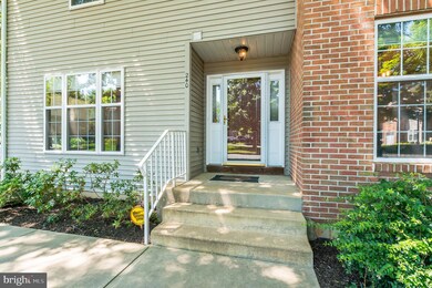 240 Gatehouse Cir unit 189, Doylestown, PA 18901 - photo 4