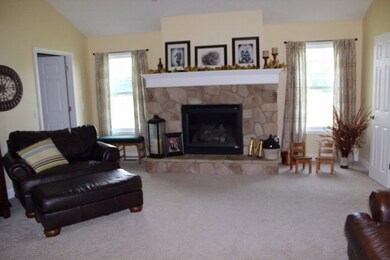 1555 W Southern Ave, Bucyrus, OH 44820 - photo 4