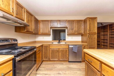 2419 25 1 2 Ave S unit 205, Fargo, ND 58103 - photo 5