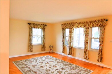 3011 S 5th Ave, Whitehall, PA 18052 - photo 5
