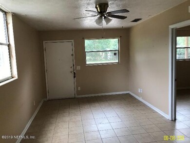 8238 Newton Rd, Jacksonville, FL 32216 - photo 5