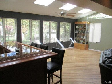 409 Wedgewood Dr, Easton, PA 18045 - photo 7