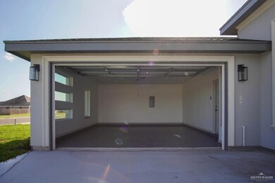 1704 Vincent, Donna, TX 78537 - photo 3