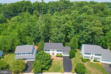 13847 Springstone Dr, Clifton, VA 20124 - photo 3