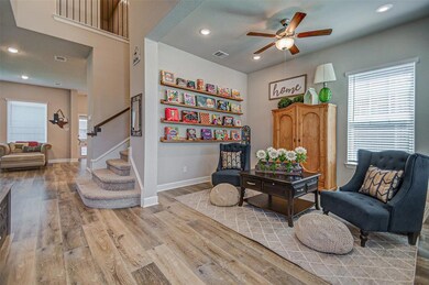 8851 Mandalay St, North Richland Hills, TX 76180 - photo 6