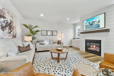 07-Living Room