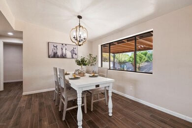 12-Dining Room