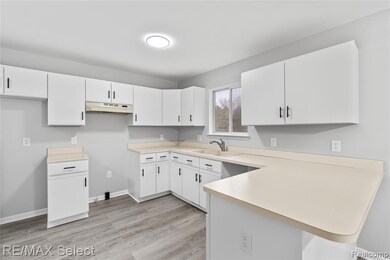 8455 Deer Field Dr unit 21, Davison, MI 48423 - photo 7