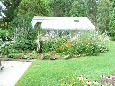 1 greenhouse3