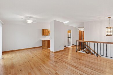 1617 Clemson Dr unit B, Saint Paul, MN 55122 - photo 5