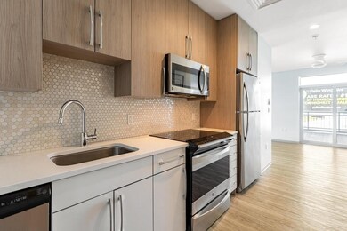 75 Braintree St unit 212, Allston, MA 02134 - photo 3