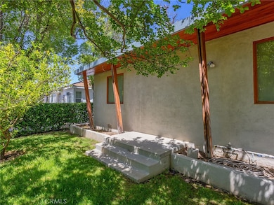 5762 Andasol Ave, Encino, CA 91316 - photo 3