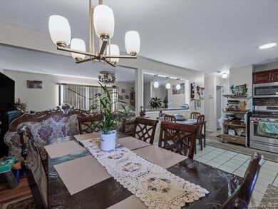 14557 229th St, Springfield Gardens, NY 11413 - photo 6