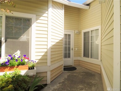 6022 Nathan Way SE unit B, Auburn, WA 98092 - photo 2